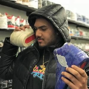 Meet your Posher, Treavor